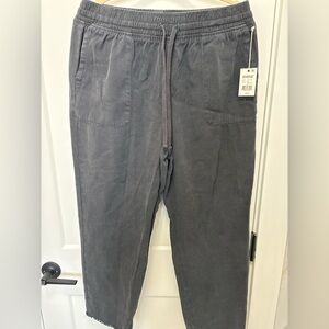 Woman’s Gray Drawstring Casual Pants